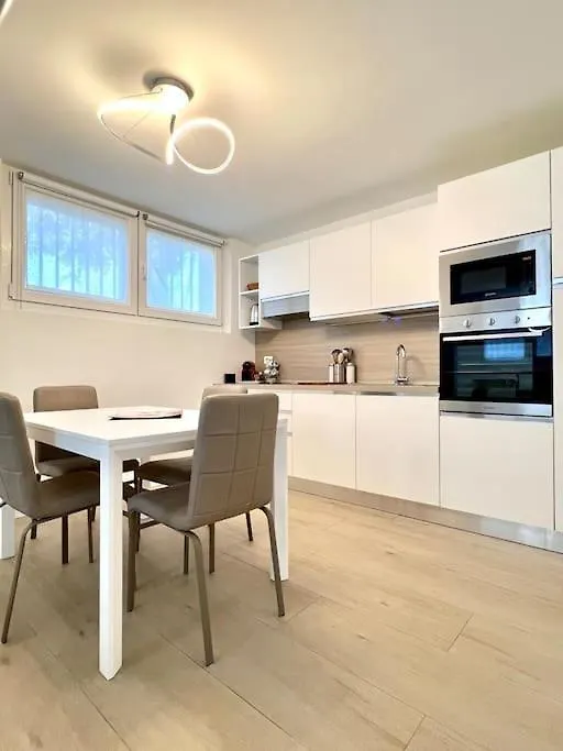 דירות Loft Moderno A Milano מילאנו