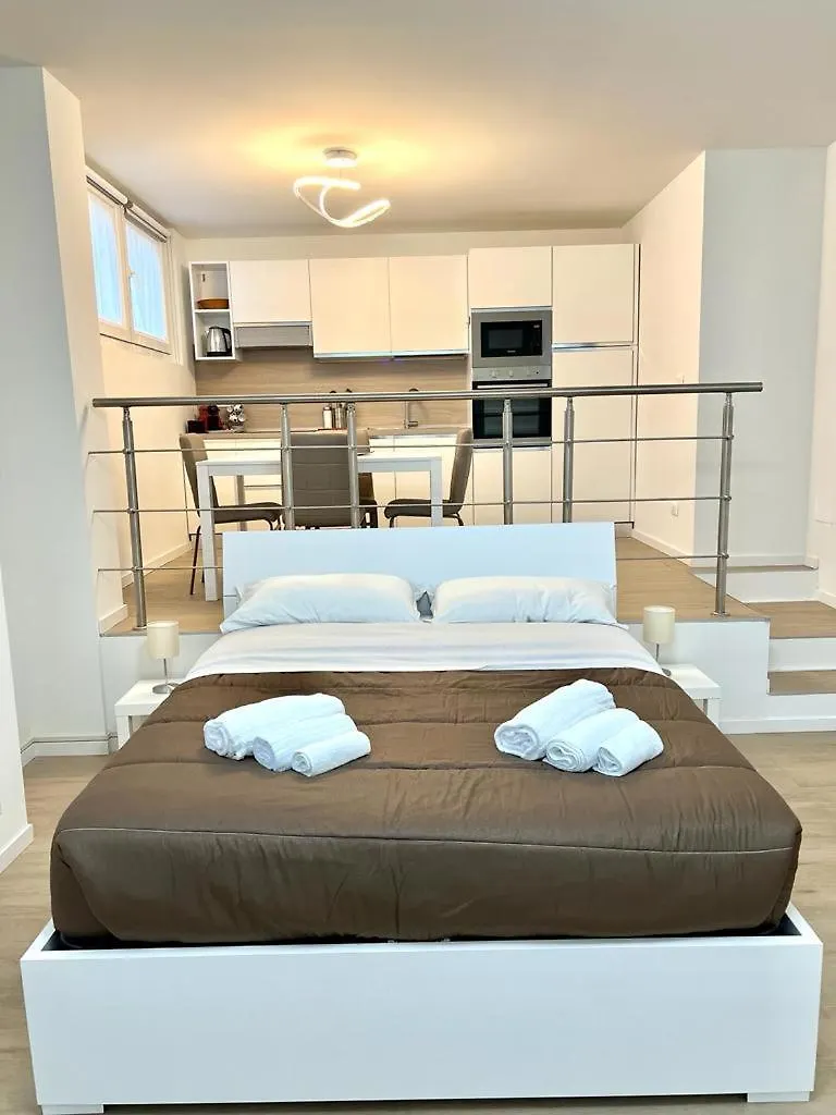 דירות Loft Moderno A Milano 0*, מילאנו