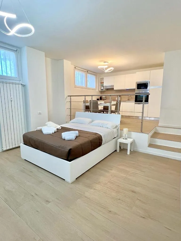דירות Loft Moderno A Milano